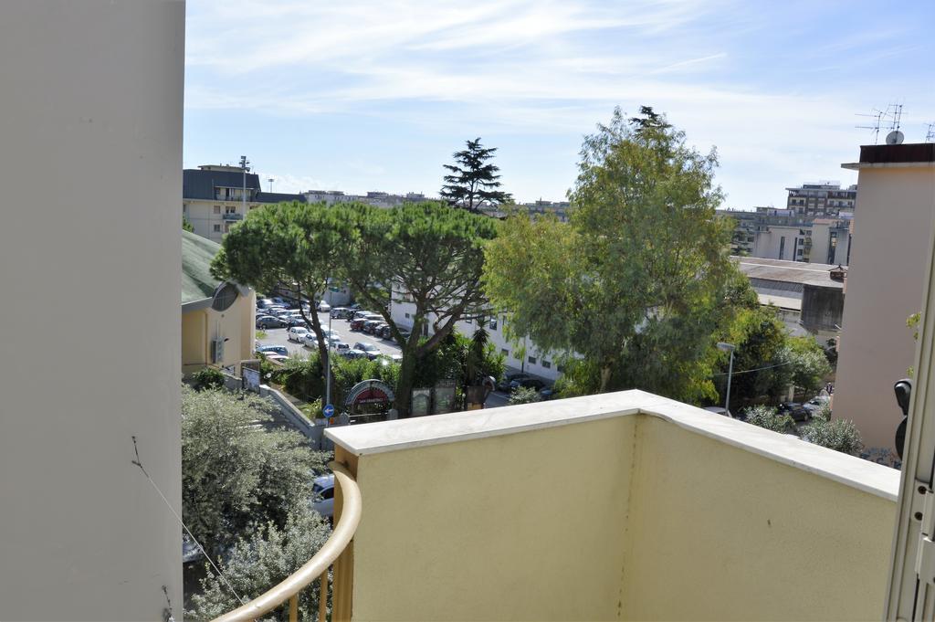Coolor Holiday And Business Rentals Salerno Zewnętrze zdjęcie